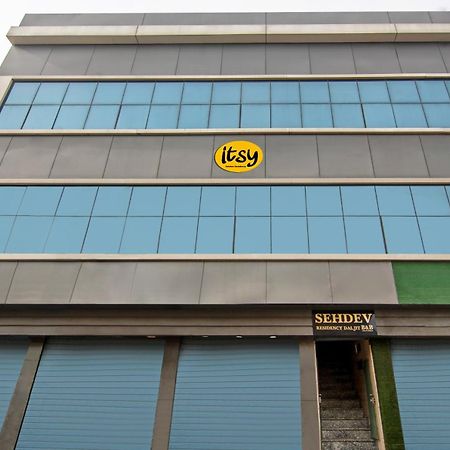 Itsy Hotels Sehdev Residency, Near Golden Temple Amritsar Zewnętrze zdjęcie