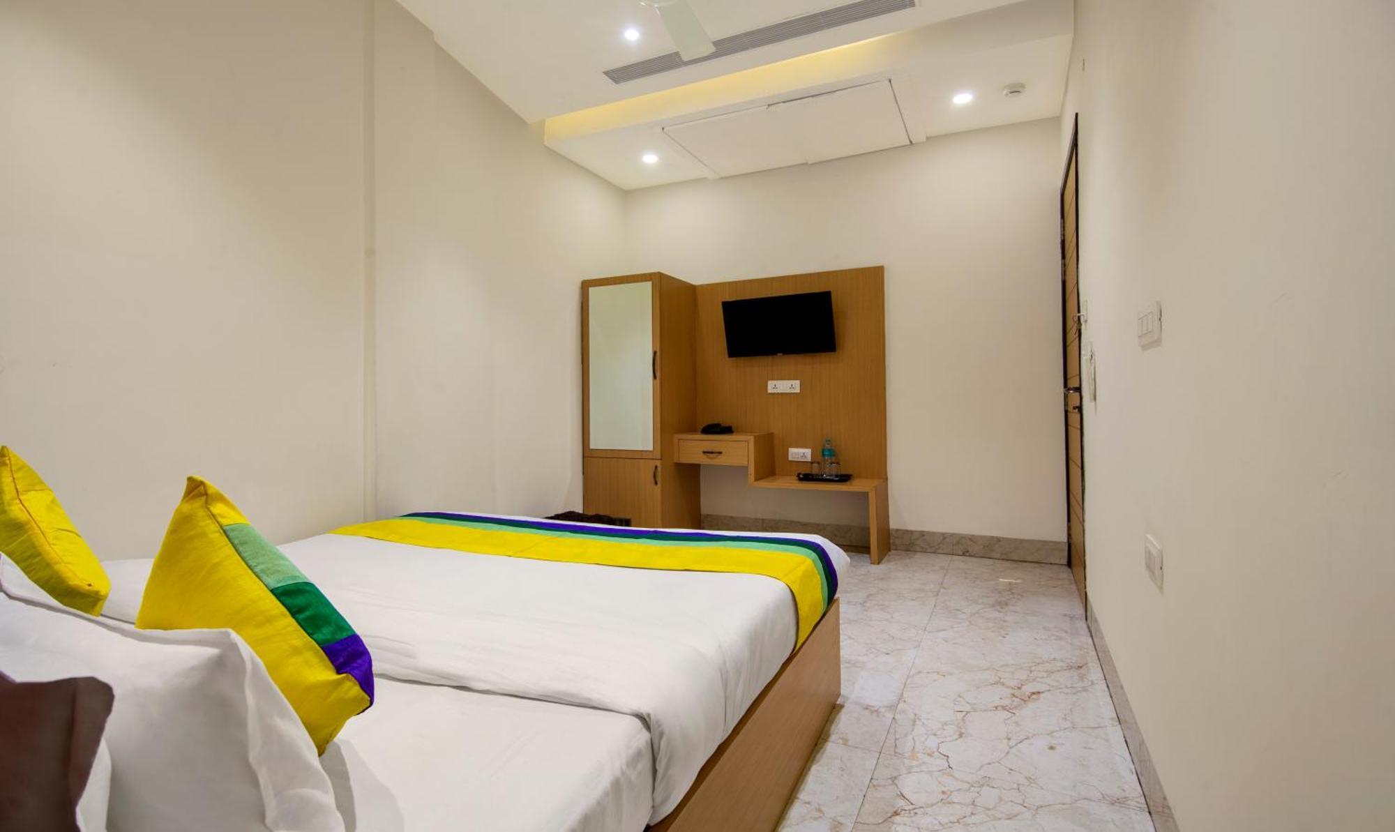 Itsy Hotels Sehdev Residency, Near Golden Temple Amritsar Zewnętrze zdjęcie