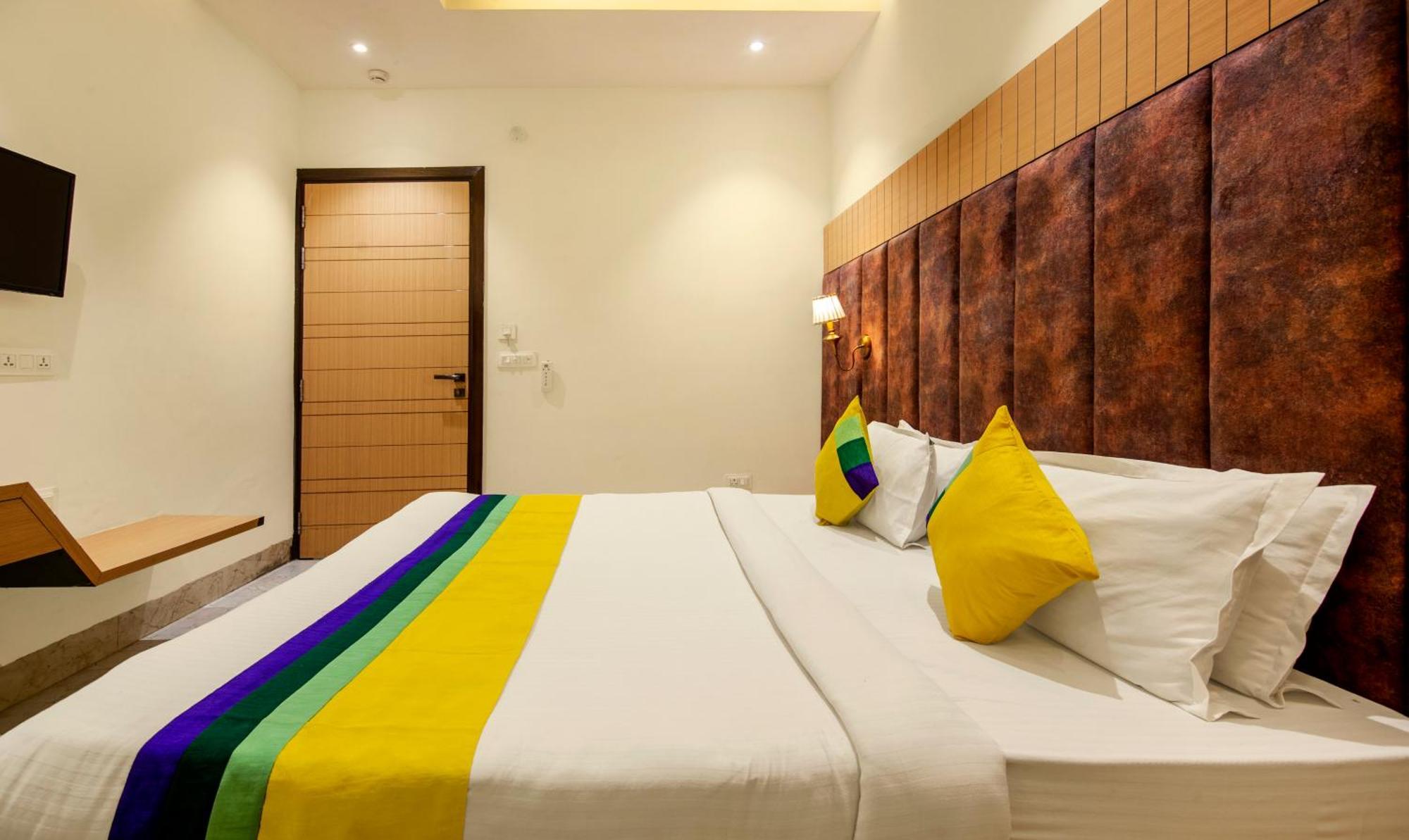 Itsy Hotels Sehdev Residency, Near Golden Temple Amritsar Zewnętrze zdjęcie