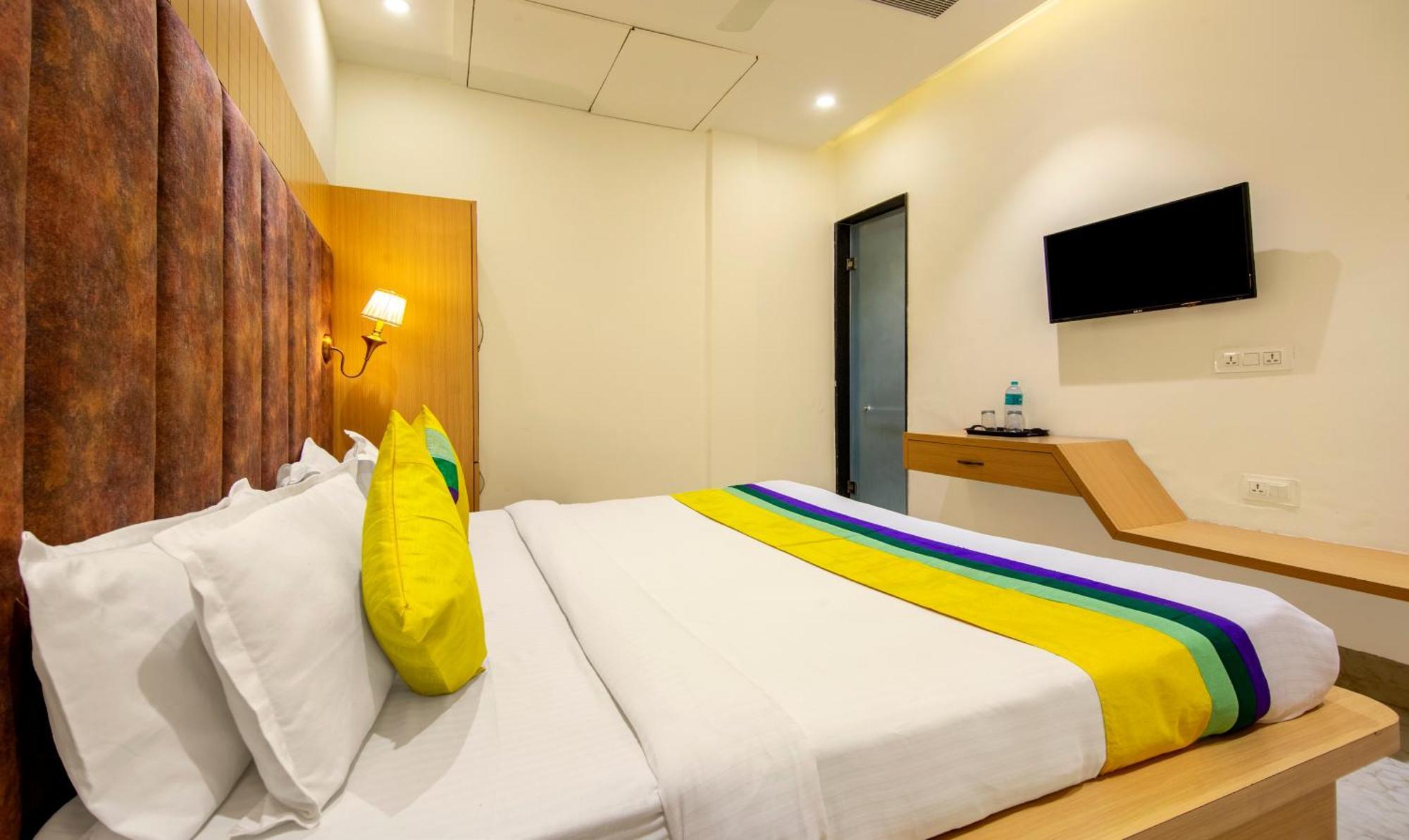 Itsy Hotels Sehdev Residency, Near Golden Temple Amritsar Zewnętrze zdjęcie